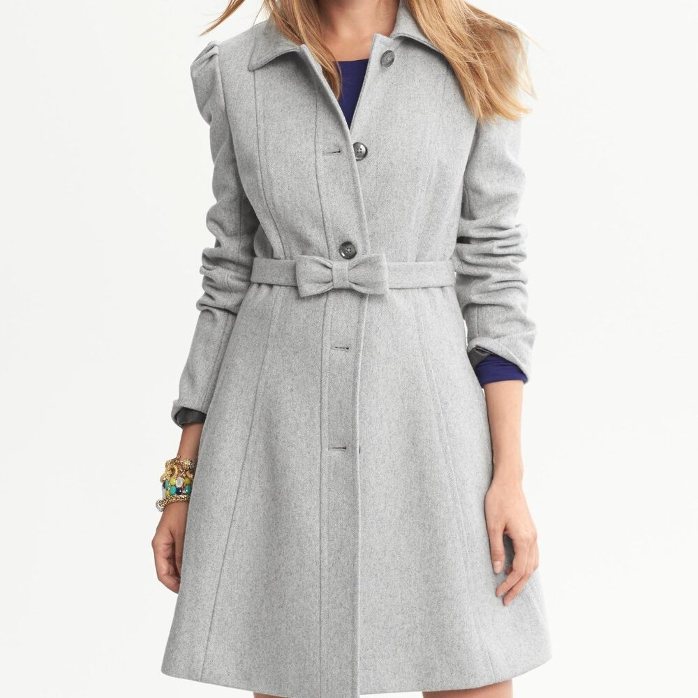 NWT Grey Fit-And-Flare Bow Coat Banana Republic Size Medium (M)